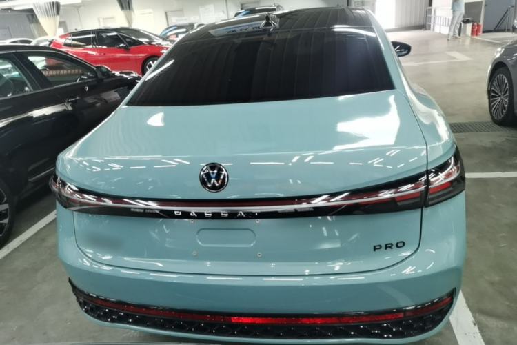 Volkswagen Passat 2025 — 5