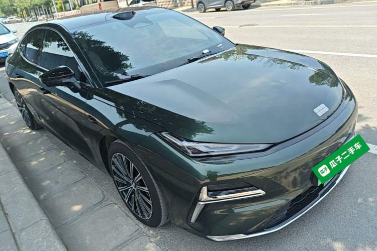Geely Galaxy 8 2025 — 3