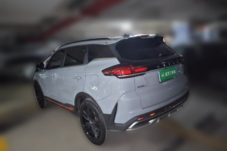 Geely Emgrand X7 2022 — 4