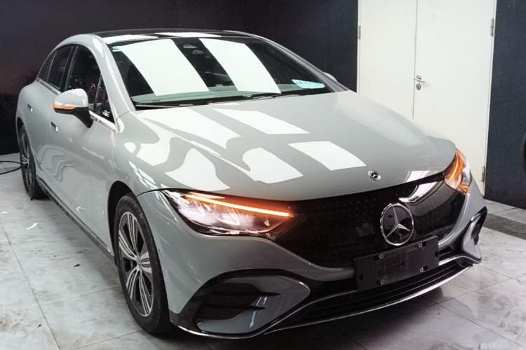 Mercedes-Benz EQE 350 2022 — 3