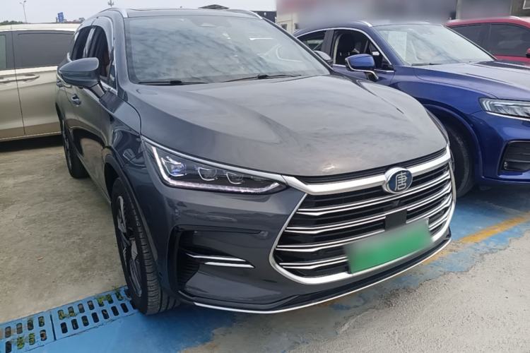 BYD Tang 2023 — 3