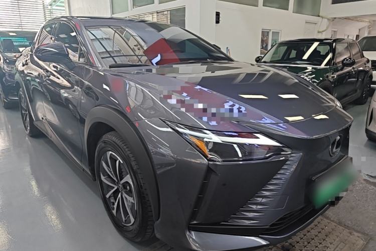 Lexus RZ 450e 2023 — фото 3
