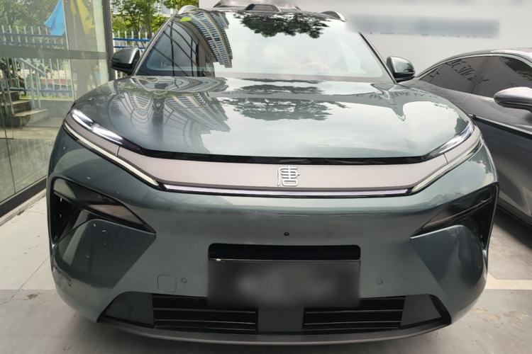 BYD Tang L 2025 — 2