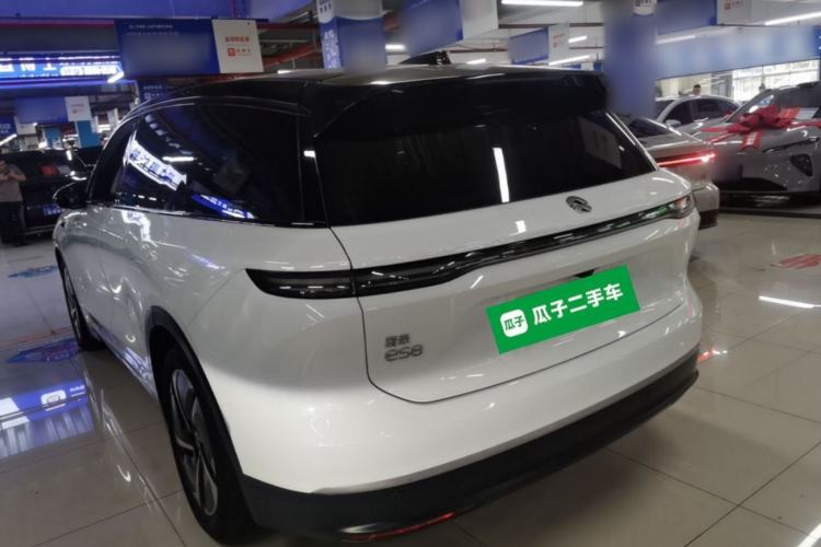 NIO ES8 2023 — 4