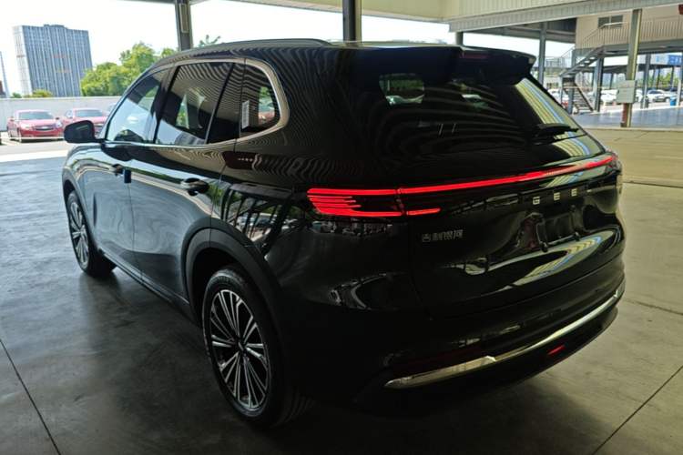 Geely Galaxy galaxy galaxy xingjian 7 em i 2026 — фото 4