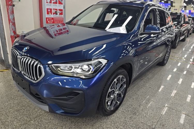 BMW X1 2021 — фото 1