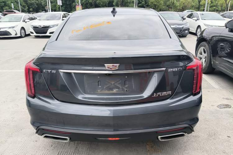 Cadillac CT5 2021 — 5