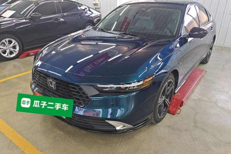 Honda Accord 2023 — фото 1