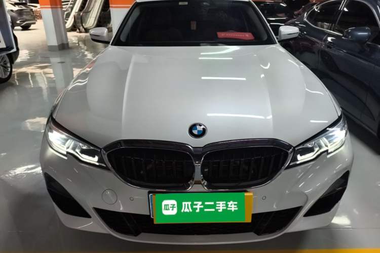 BMW 320Li 2021 — 2