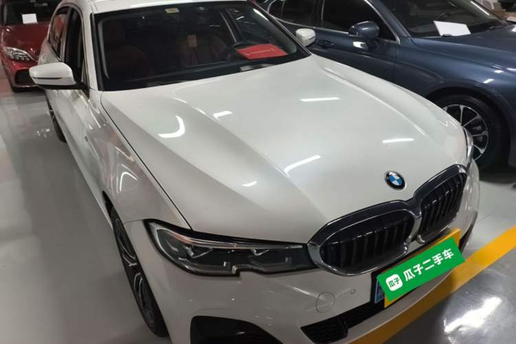 BMW 320Li 2021 — 3