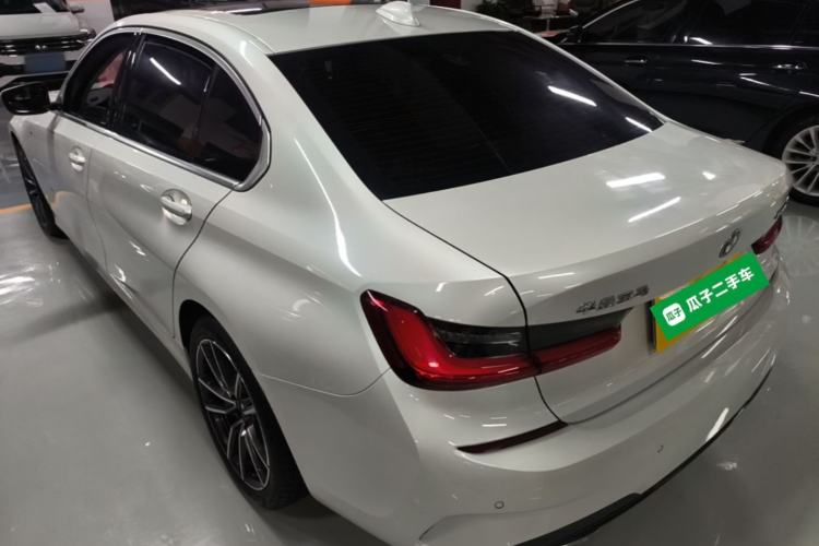 BMW 320Li 2021 — 4
