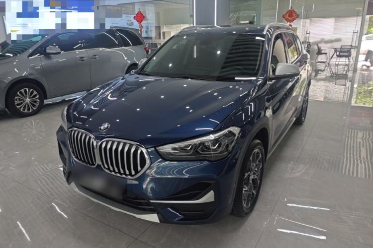 BMW X1 2021 — фото 1