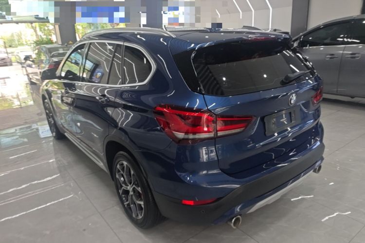 BMW X1 2021 — фото 4