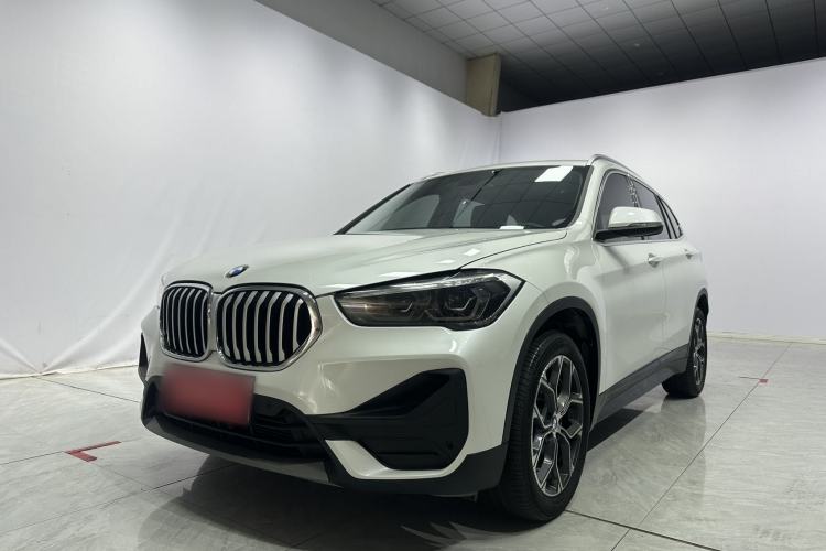 BMW X1 2022 — фото 3