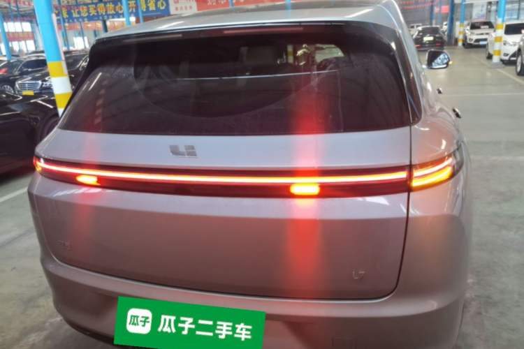 Li Auto L7 2023 — 5