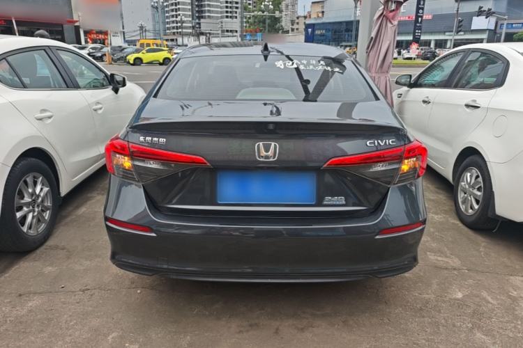 Honda Civic 2022 — 5