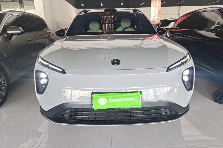 NIO ES6 2024 — 2