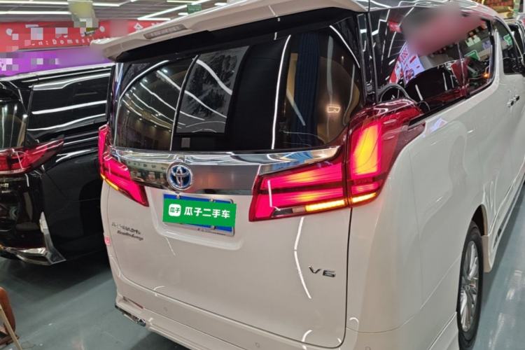 Toyota Alphard 2021 — фото 5