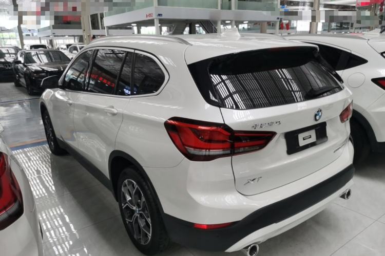 BMW X1 2022 — 4