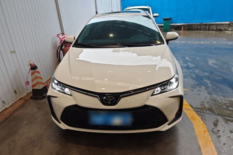 Toyota Corolla 2024 — 2