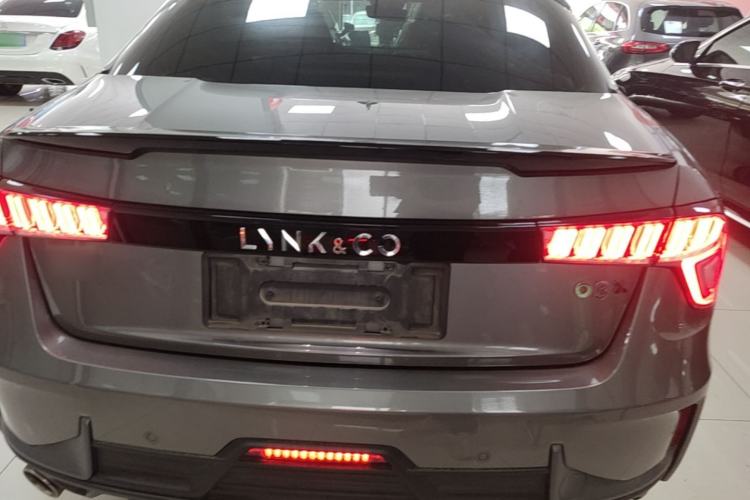 Lynk & Co 03 2022 — 5
