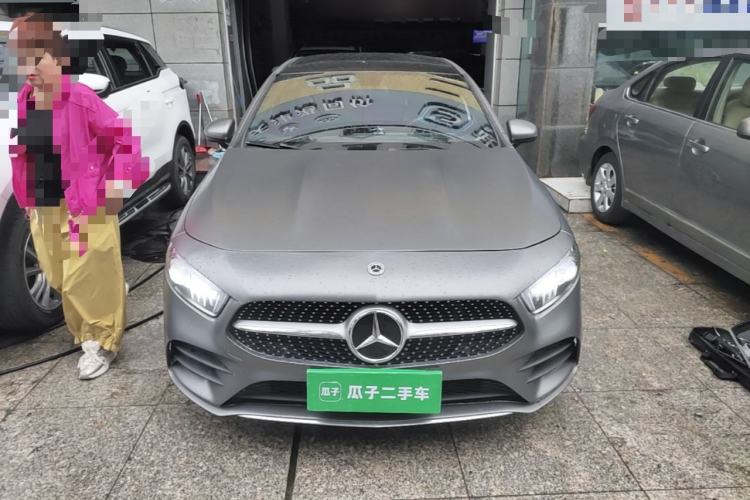Mercedes-Benz A 200 L 2022 — 2