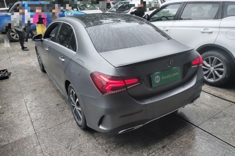Mercedes-Benz A 200 L 2022 — 4