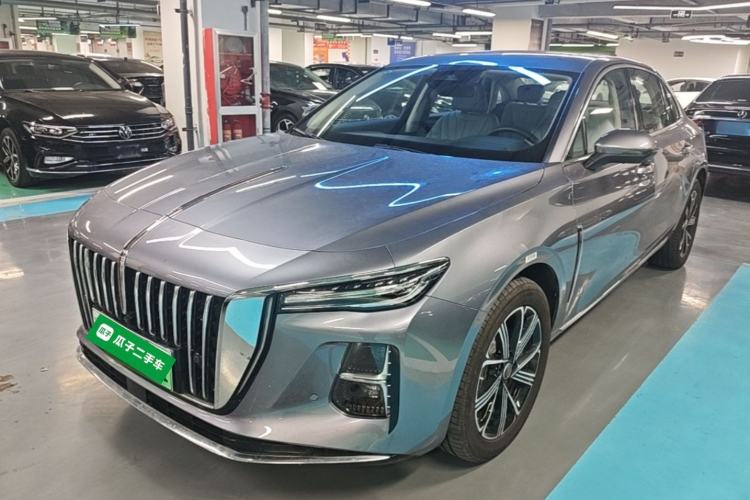 Hongqi H5 PHEV 2025 — фото 1