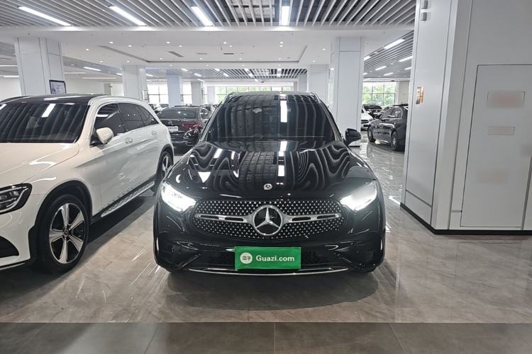 Mercedes-Benz GLC 300 L 2025 — фото 2