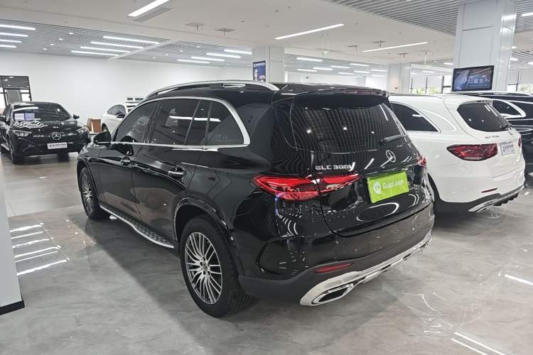 Mercedes-Benz GLC 300 L 2025 — фото 4
