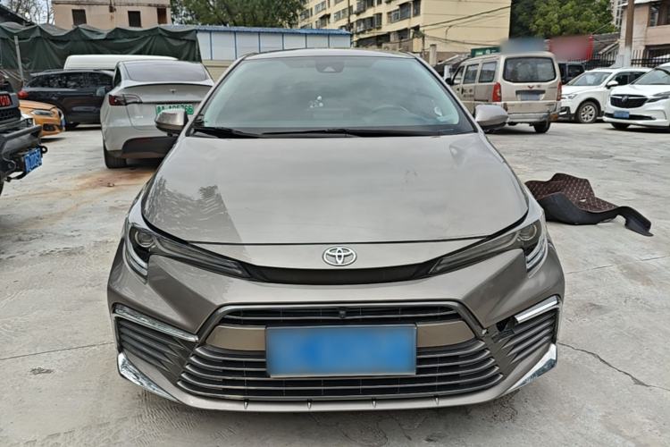 Toyota Corolla 2023 — 2