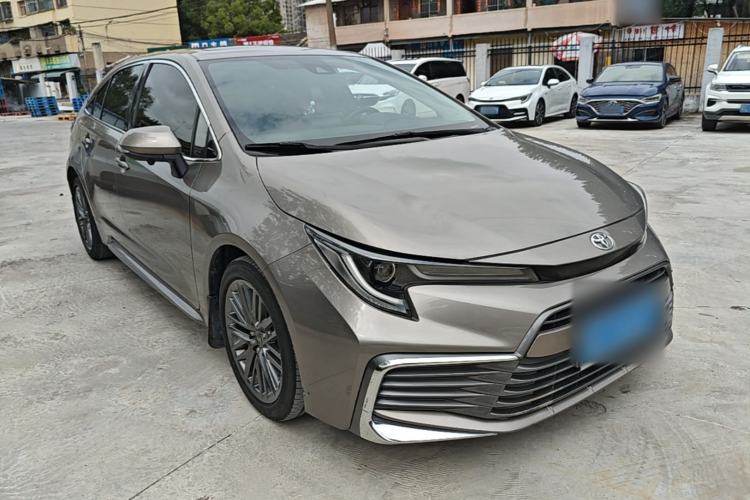 Toyota Corolla 2023 — 3