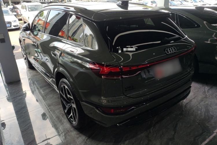 Audi Q6L e-tron 2026 — 4