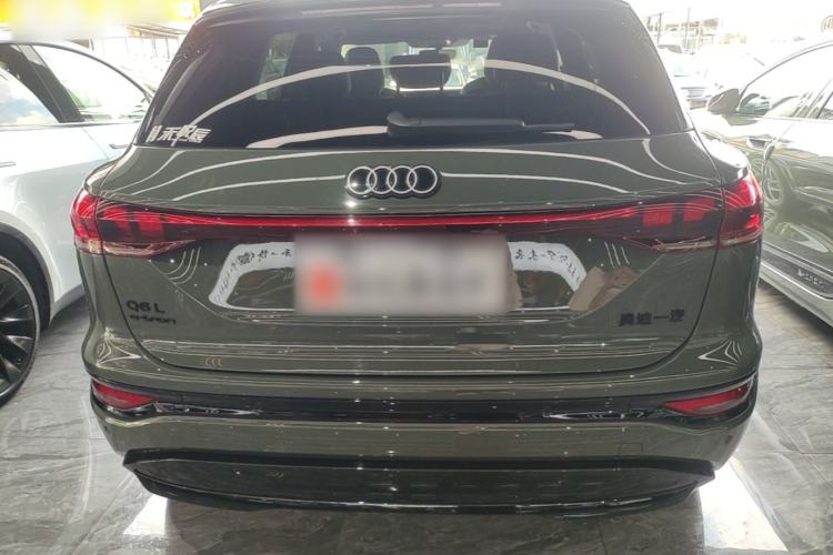 Audi Q6L e-tron 2026 — 5