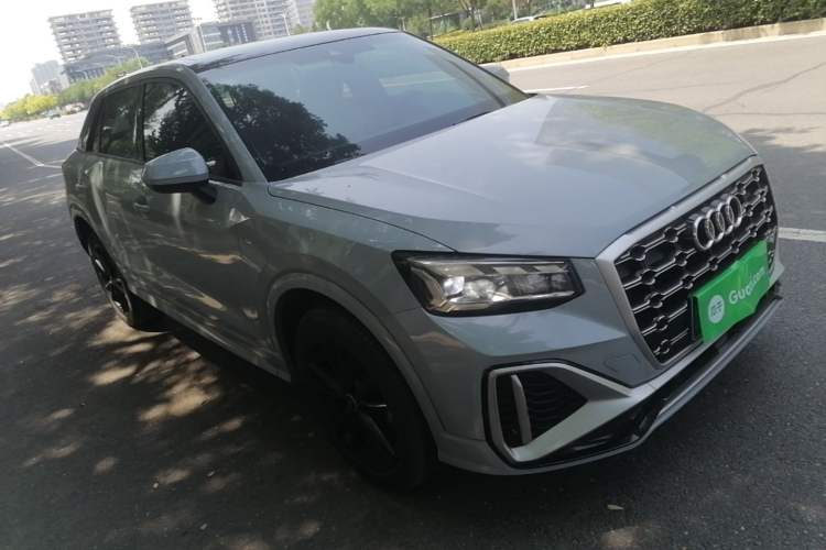 Audi Q2L 2022 — 3