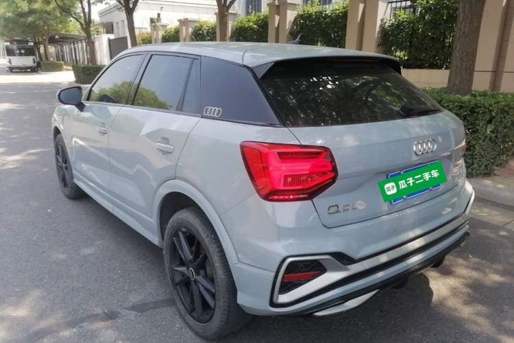 Audi Q2L 2022 — 4
