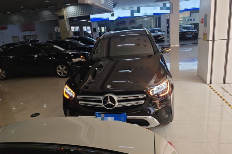 Mercedes-Benz GLC 260 L 2020 — 2