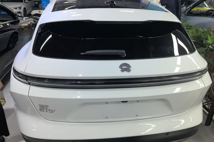 NIO ET5T 2024 — 5