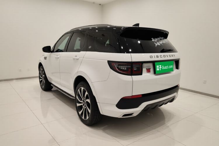 Land Rover Discovery Sport 2020 — 3