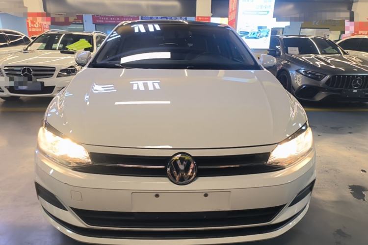 Volkswagen Polo 2019 — 2