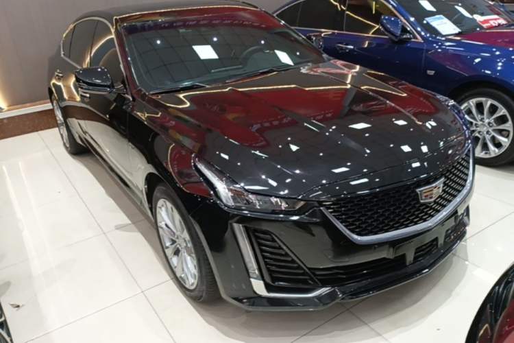 Cadillac CT5 2023 — 3