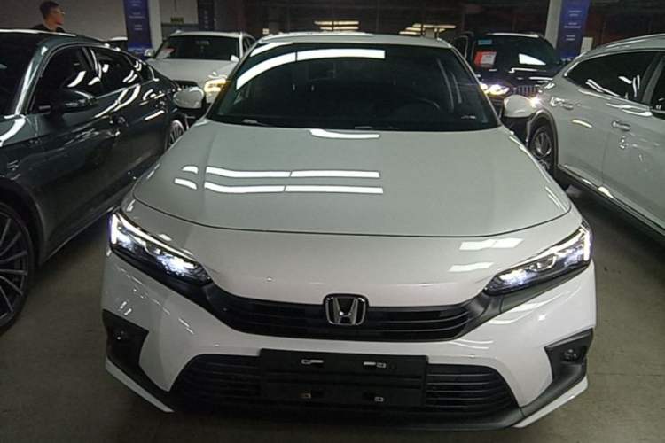 Honda Civic 2022 — фото 2