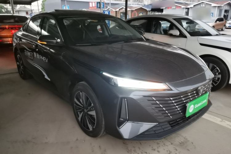 ChangAn Eado 2025 — 3