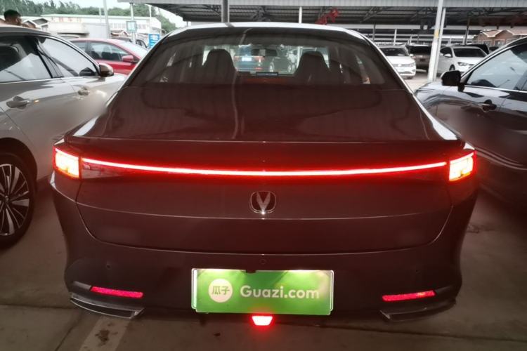ChangAn Eado 2025 — 5