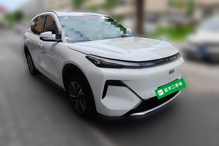 Geely Xingjian 7 2025 — 3
