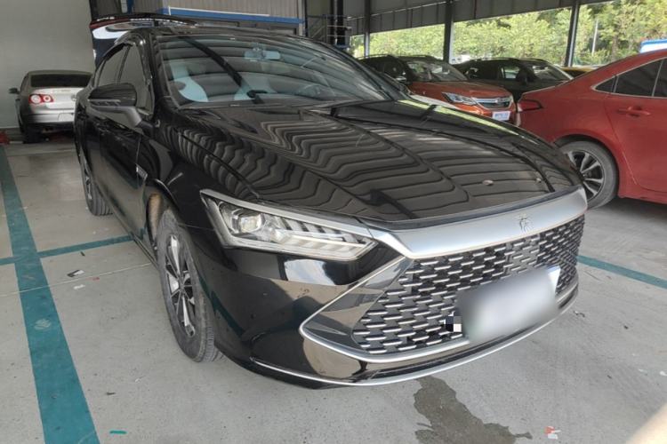 BYD Qin Plus 2023 — фото 3