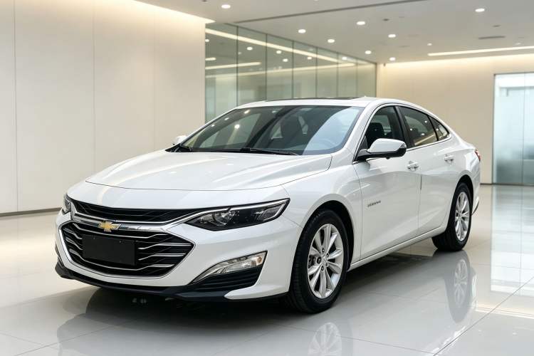 Chevrolet Malibu 2021 — фото 1