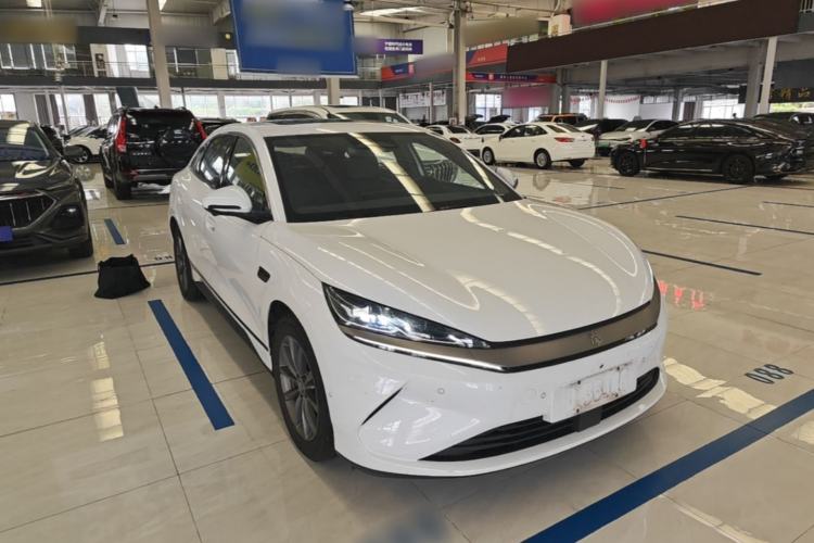 BYD Qin L 2025 — фото 3