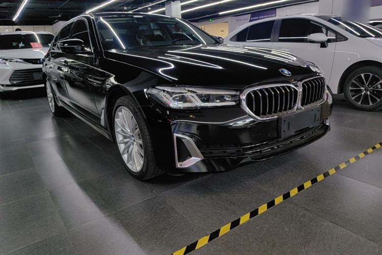 BMW 530Li 2021 — 3