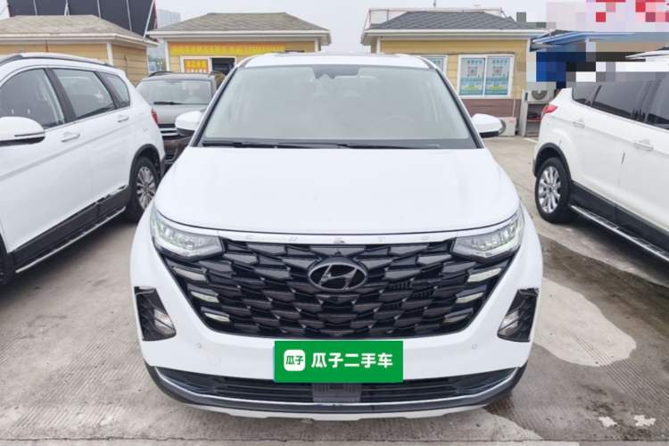 Hyundai Custo 2021 — 2